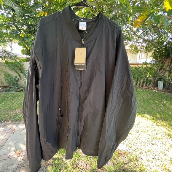 Nike A.P.S. Men's Repel Versatile Bomber Jacket - Picture 15 of 16